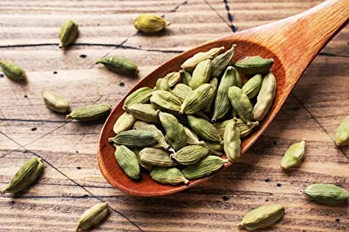 Rajdhani Green Cardamom (Hari Elaichi) - Image 3